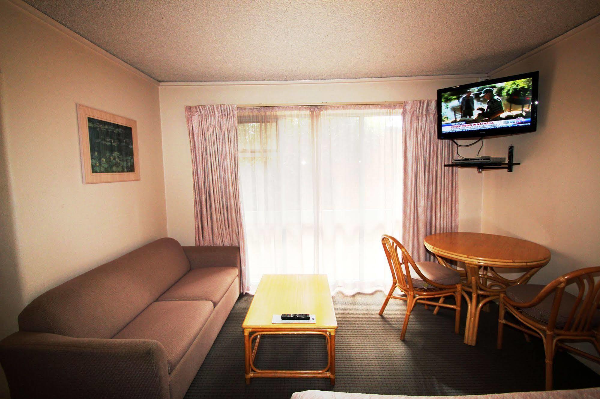 โรงแรมโบมาริสเบย์ Beaumaris ภายนอก รูปภาพ