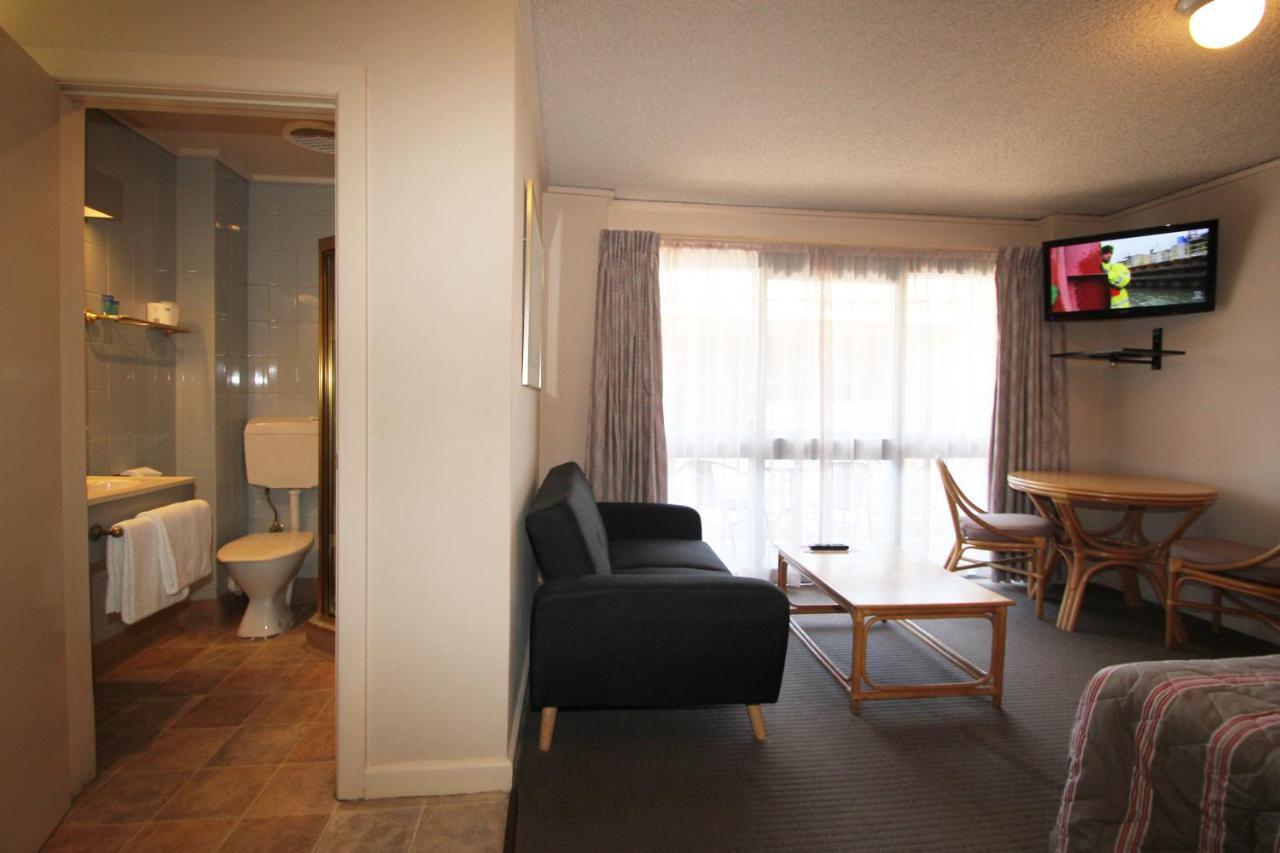 โรงแรมโบมาริสเบย์ Beaumaris ภายนอก รูปภาพ